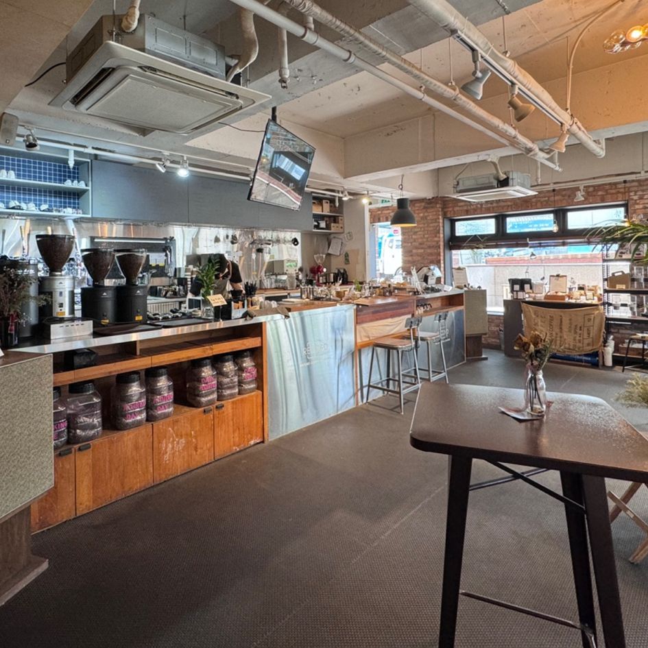 커피로 위로 받는 곳, 레코드 커피 로스터즈