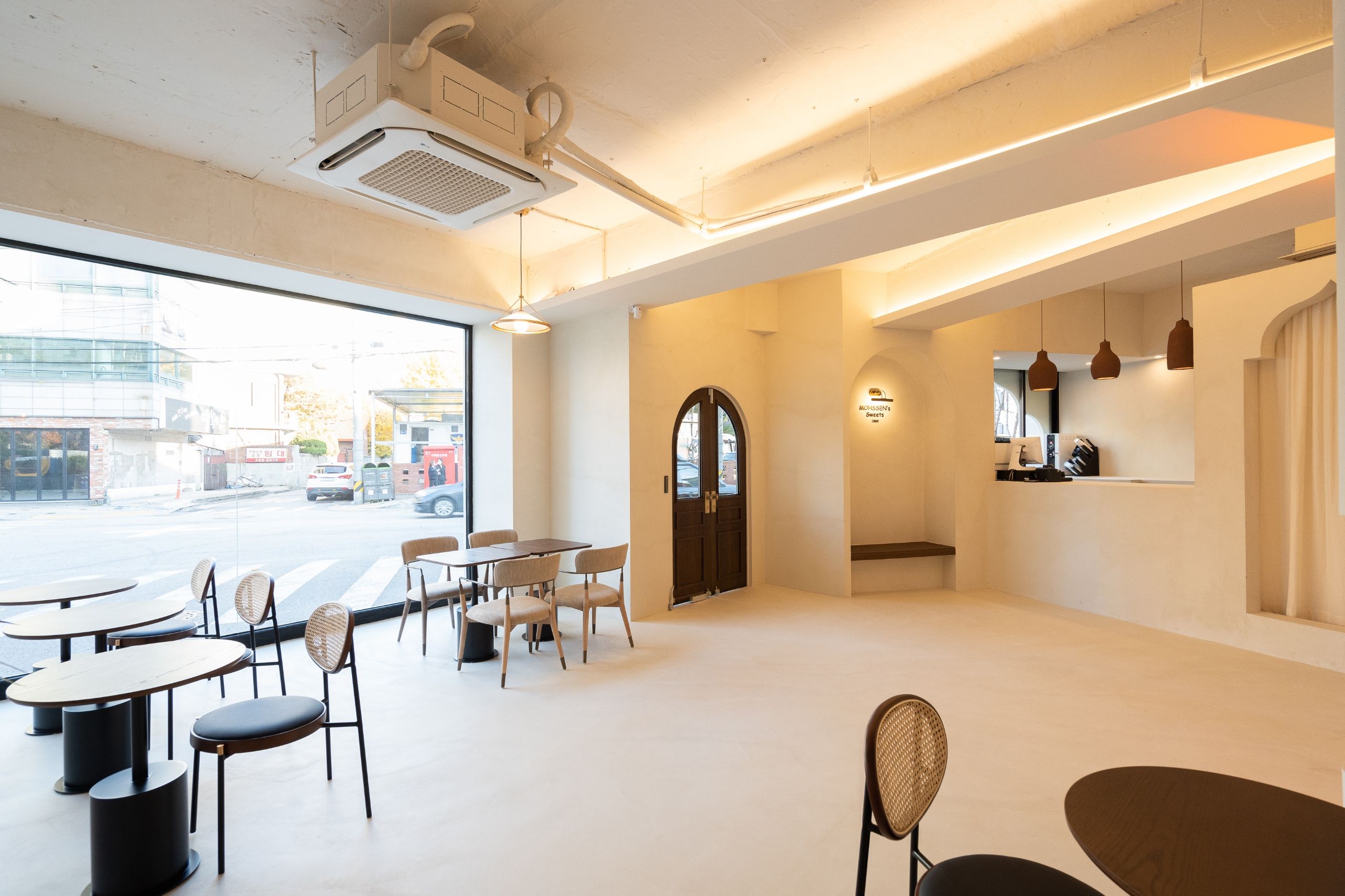 식후경 픽업 스팟 - 모센즈스위트 성수점